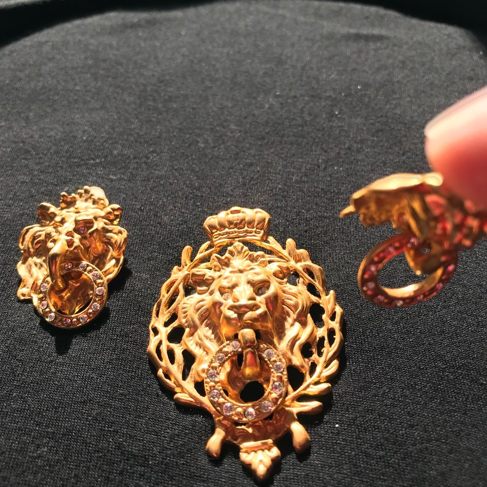 Brooch and clip on earrings